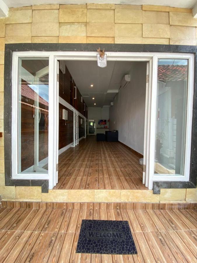 Tara Hostel Batununggul ภายนอก รูปภาพ