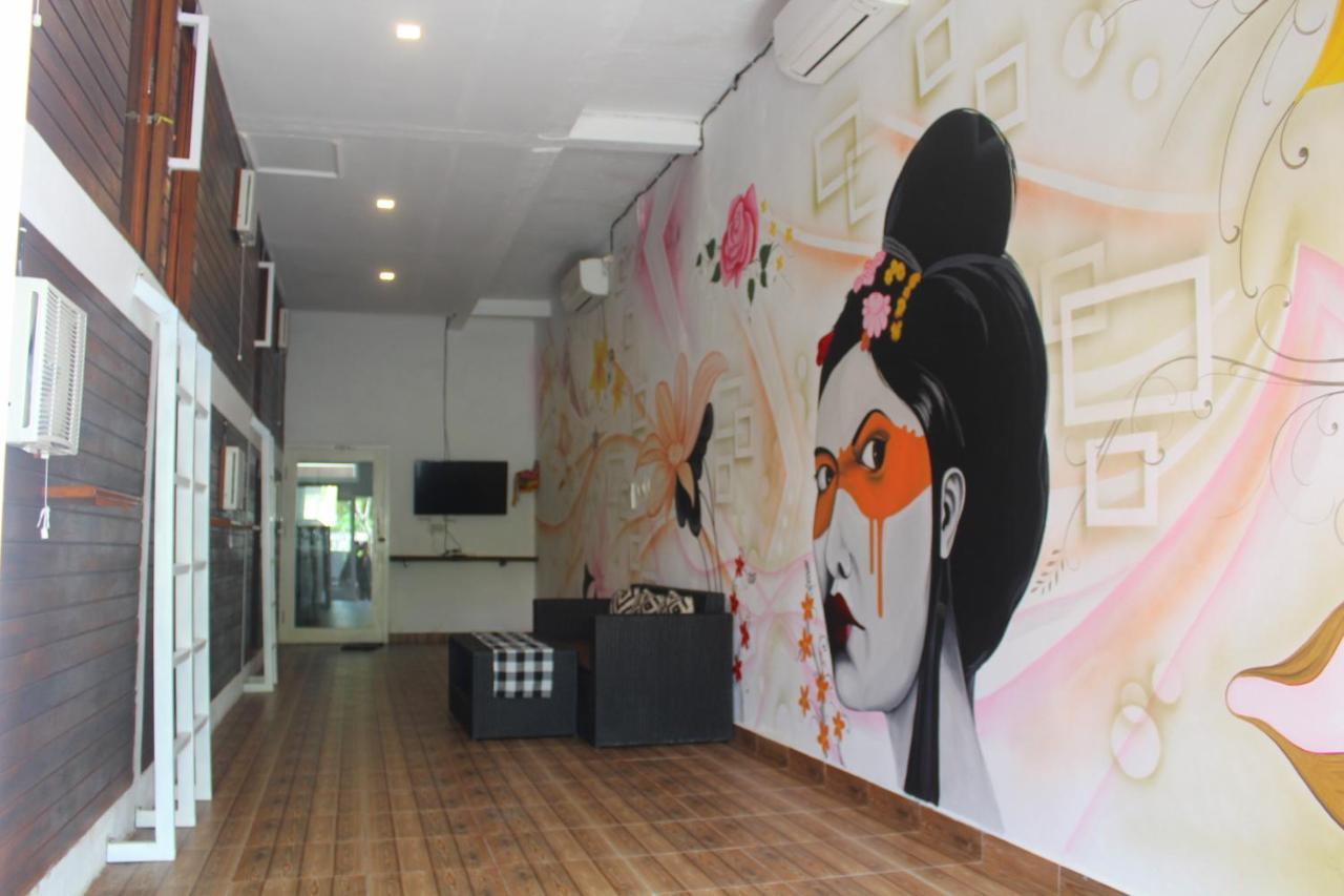 Tara Hostel Batununggul ภายนอก รูปภาพ